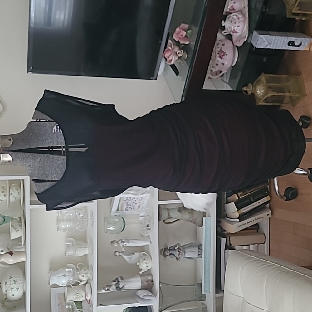 Torrid illusion neckline